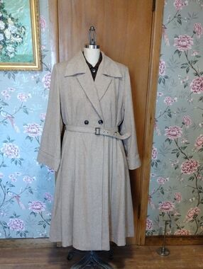 Socialite Beige Textured Trench Coat with Satin Lining